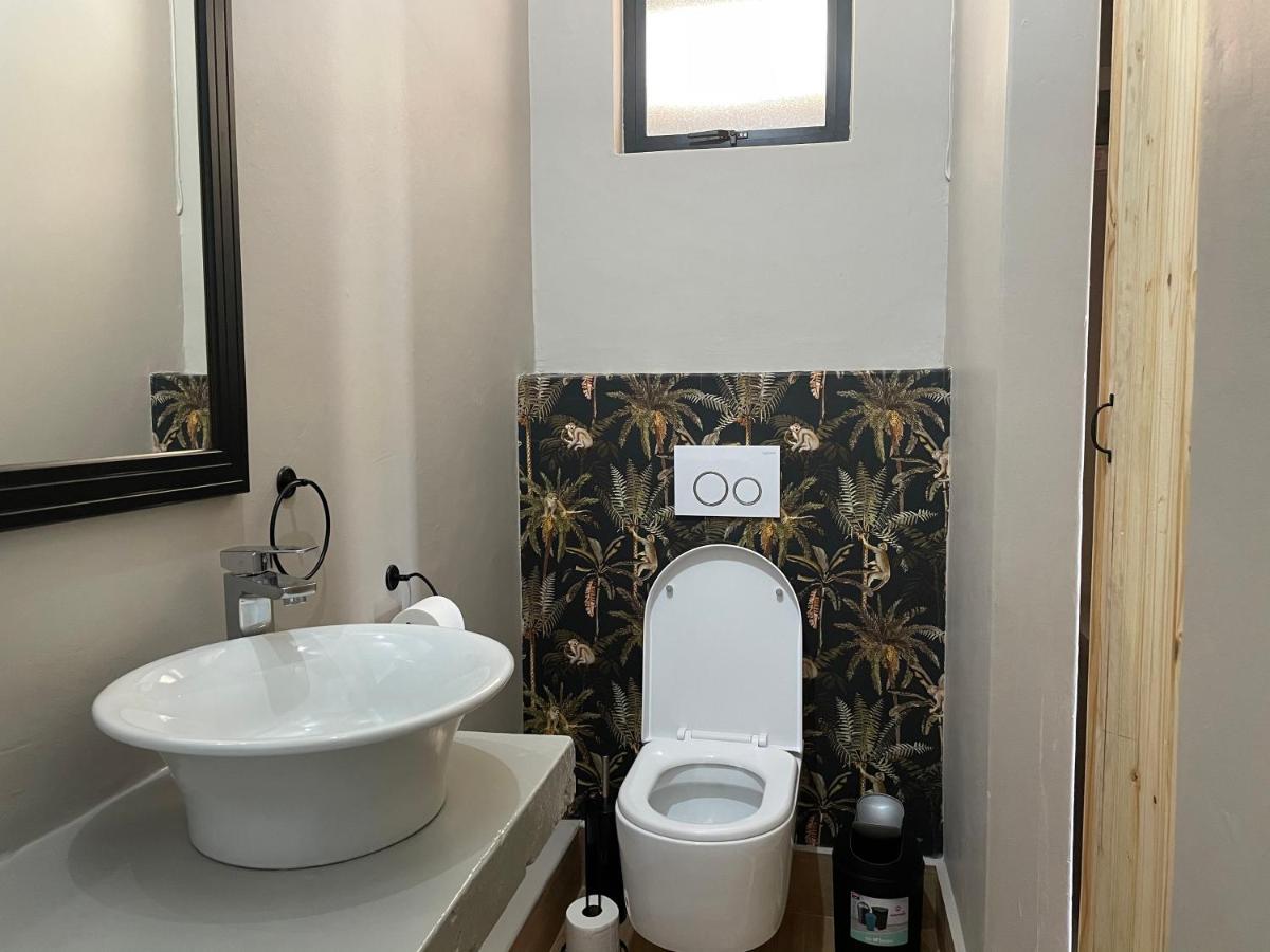 Le Bezz Guesthouse Балліто Екстер'єр фото